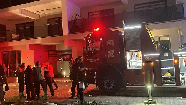 Korkutan yangın: 3 kişi öldü, 20 kişi dumandan etkilendi