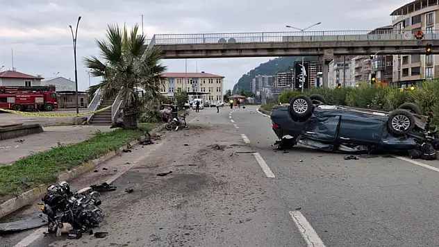 Otomobil ile motosikletin çarpıştı! 2 kişi öldü