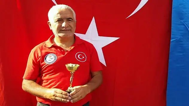 Milli yüzücü hayatını kaybetti