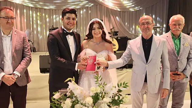 Erdal Kara oğlunu evlendirdi