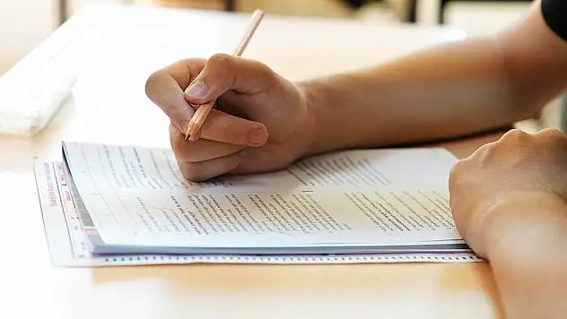 AGS ve ÖABT temel soru kitapçıkları ve cevap anahtarları yayımlandı