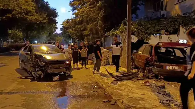 Konya merkezde gece yarısı kaza! Bisikletli çocuğa çarpmamak için...