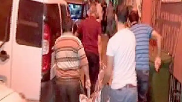 Evinin banyosunda ölü bulundu