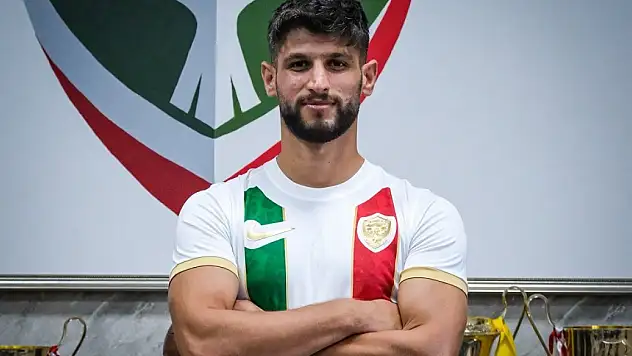 Konyaspor'un eski oyuncusu Amed'e gitti!