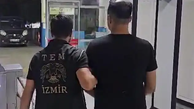 İzmir merkezli FETÖ operasyonunda gözaltı sayısı 252'ye yükseldi