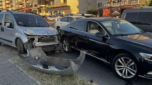 Eski belediye başkanı trafik kazası geçirdi