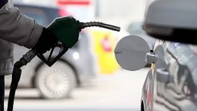 Benzine 10 kuruş indirim