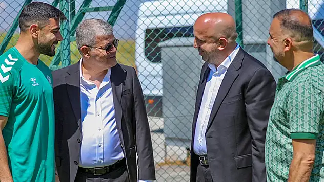 Konyaspor'da Başkan Ömer Atiker kampı takip etti!