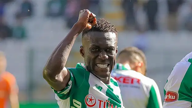 Konyasporlu Ndao tecrübelerini sahaya yansıtacak!