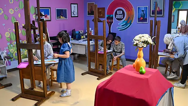 SAGEM'de çocuklara oyunla terapi desteği