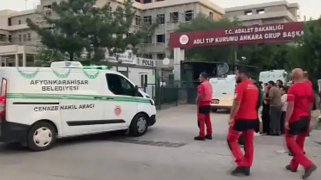 Orman şehitlerinin naaşları Ankara Adli Tıp Kurumu'na getirildi