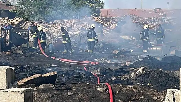 Konya merkezde iş yerinde yangın çıktı