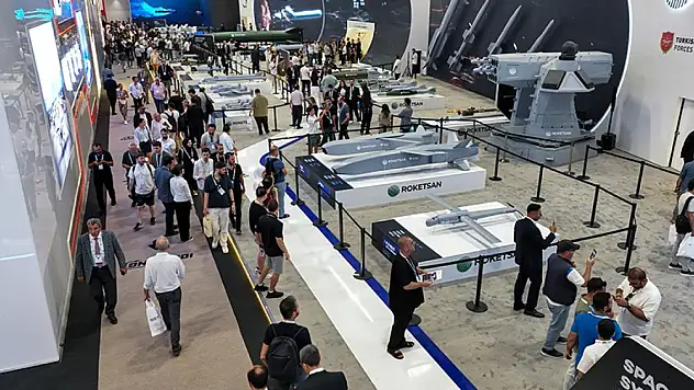 Savunma sanayisinin vitrini IDEF 2025'in kapıları halka açıldı