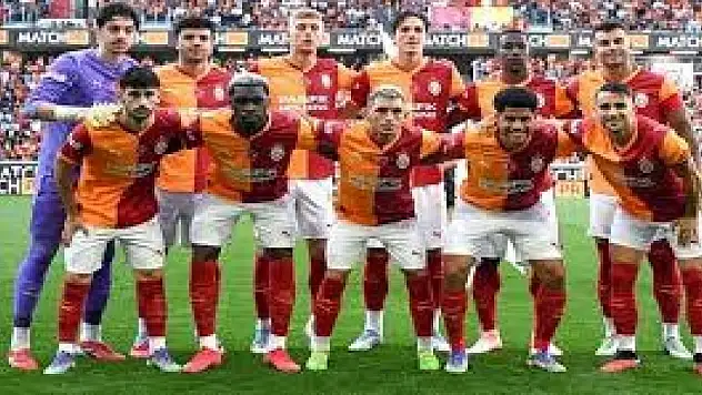 Galatasaray, taraftarı önündeki ilk hazırlık maçında Strasbourg'u 3-1 yendi