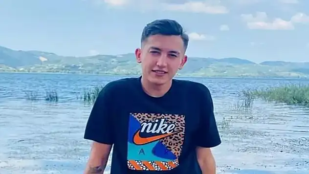 Bıçaklı kavgada 1 kişi öldü