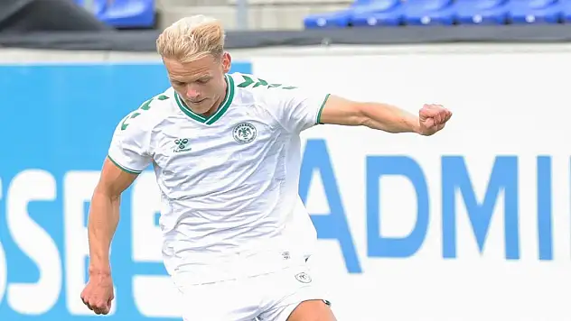 Konyaspor'da Bjorlo, Pedrinho'ya rakip oldu! (Video)