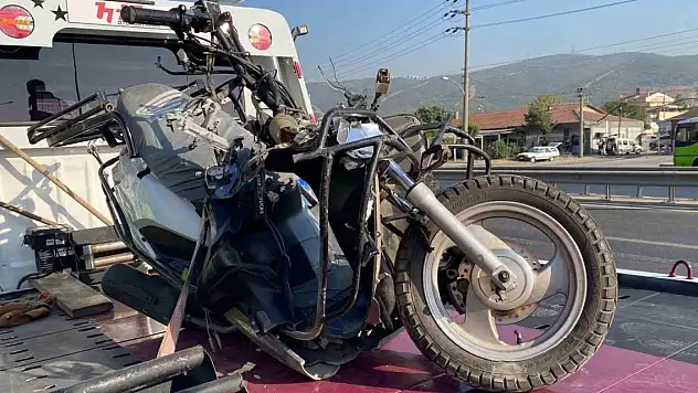 Bariyere çarpan motosikletin sürücüsü hayatını kaybetti