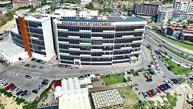 Doktora 'parayla bebek aldı' iddiasıyla gözaltı