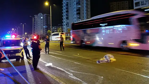 Otomobilin ezdiği kadın öldü