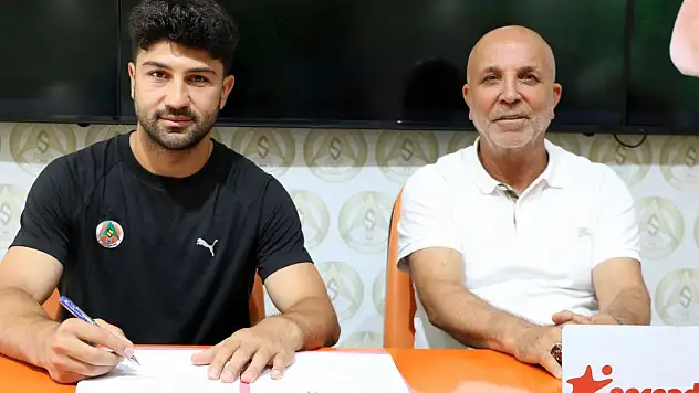 Süper Lig ekibinden imza şov! Baran Moğultay, Güven Yalçın, Bruno Viana ve Paulo Victor imzaladı