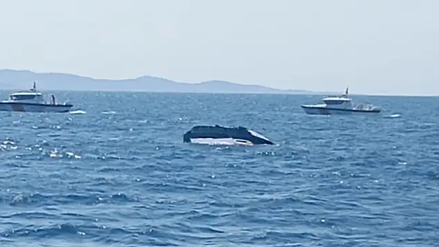 Marmara Adası açıklarında parçalanmış tekne bulundu: 1 kişi kayıp