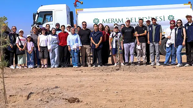 Konya'da gençler doğaya 'umut' ekti