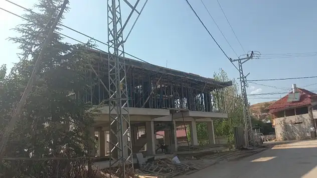 Elektrik akımına kapılan inşaat ustası hayatını kaybetti