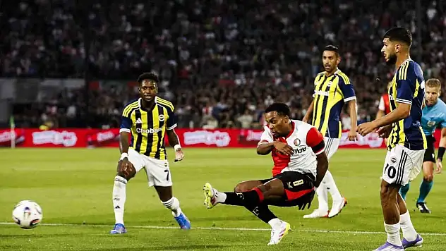 Fenerbahçe turu Kadıköy'e bıraktı