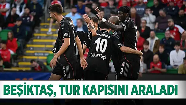 İrlanda'da farklı kazanan Beşiktaş, tur kapısını araladı