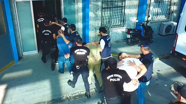 Konya merkezli 7 ilde nitelikli dolandırıcılık operasyonu