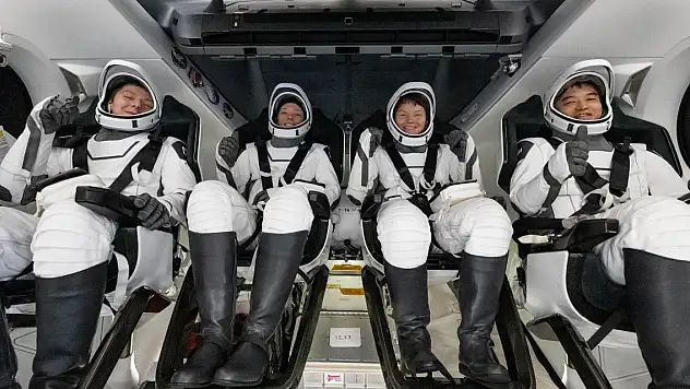 NASA'nın Crew-10 ekibi dünyaya döndü