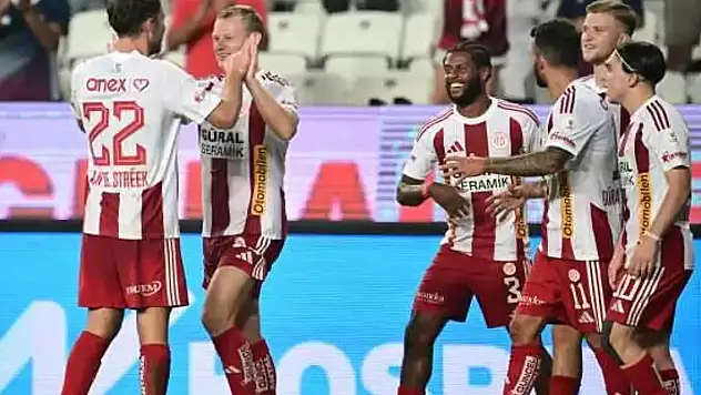 Antalyaspor'u galibiyete yeni transferi uçurdu!