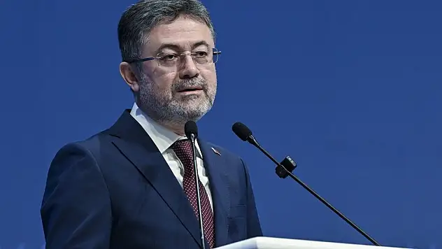 Bakan Yumaklı orman yangınlarına ilişkin son bilgileri paylaştı