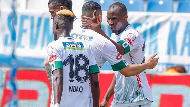 Konyaspor'un göndermek istediği Sambou'nun gündemi farklı!