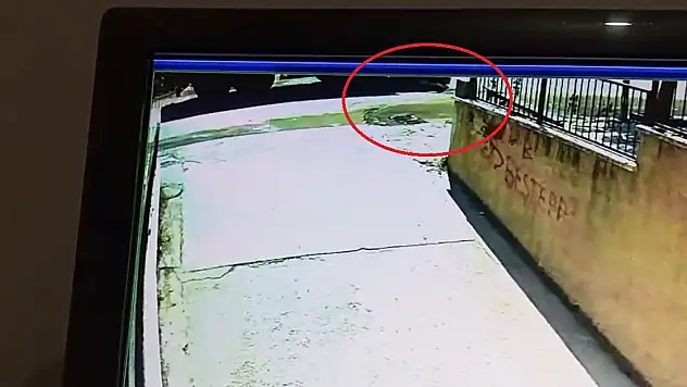 Ankara'da hafriyat kamyonunun çarptığı 2 kişi öldü kaza kamerada