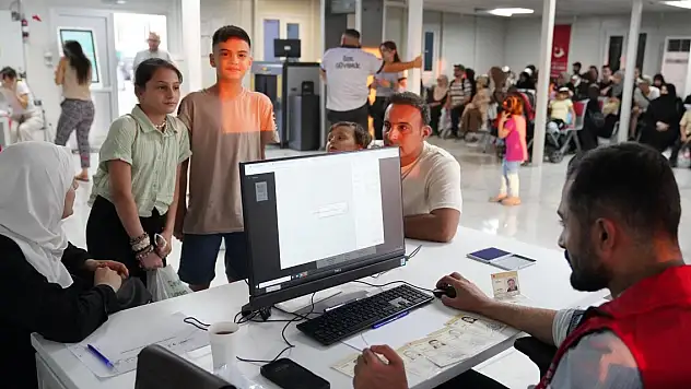 Göç İdaresi Başkanlığı açıkladı: Ülkesine dönen Suriyeli sayısı belli oldu