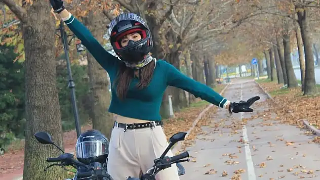 Motosiklet tutkunu genç kız hayatını kaybetti