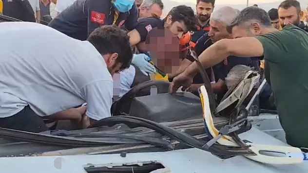 Otomobil takla attı: 1'i ağır 4 yaralı