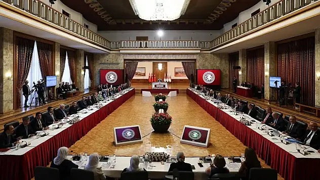 Tarihi komisyon 5. toplantısını tamamladı