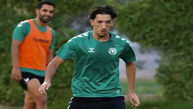 Konyaspor'da Emir Bars forma yarışına girmek istiyor!