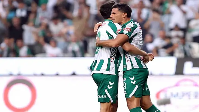 Konyaspor'da Danijel Aleksic tekrar rekabete girdi!