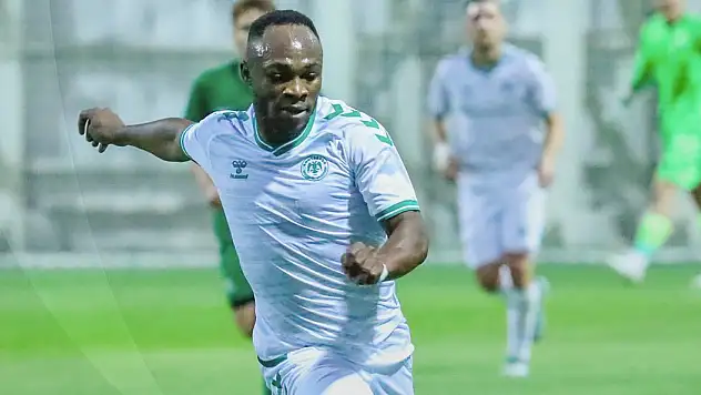 Konyaspor hazırlık maçında zorlanmadı!