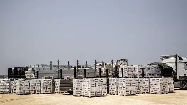 Pakistan'dan Gazze'ye 100 tonluk gıda yardımı