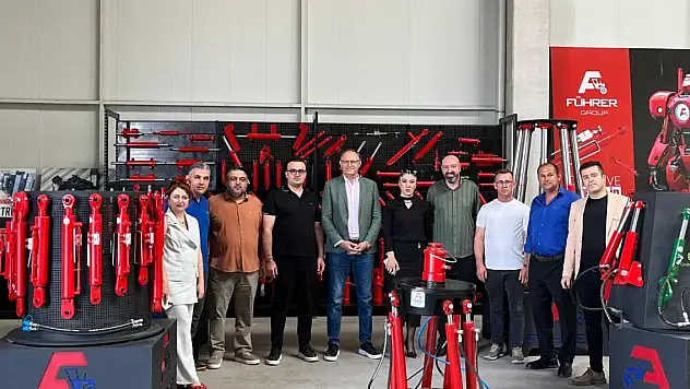 Vizyoner İş Adamları Derneği üyelerini ziyaret etti