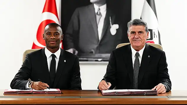 Beşiktaş, transfer ve ayrılığı duyurdu
