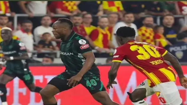 Konyaspor'da Jackson Muleka vitrine çıktı!