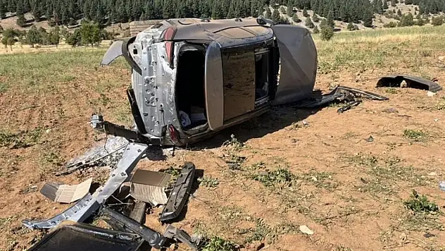 Konya'da tarlaya devrildi!