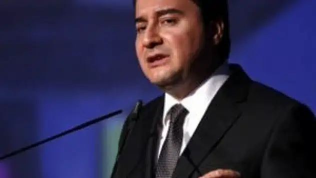 Yüzyılın en uzun kayıp dönemini Babacan bitirdi