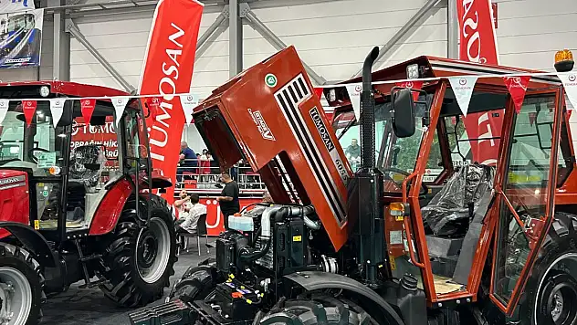 TÜMOSAN Uluslararası Tarım ve Hayvancılık Fuarı'nda dikkatleri üzerine çekti