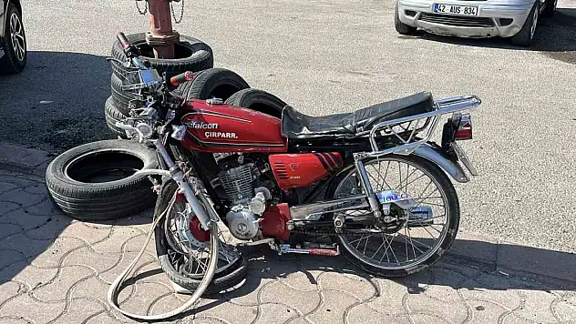 Konya'da motosiklet ile ticari araç çarpıştı: 1 yaralı